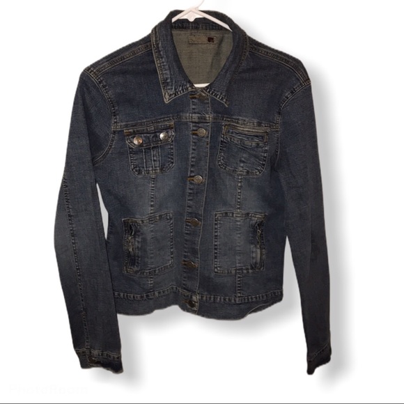Forever 21 Jackets & Blazers - Forever 21 Jean Jacket